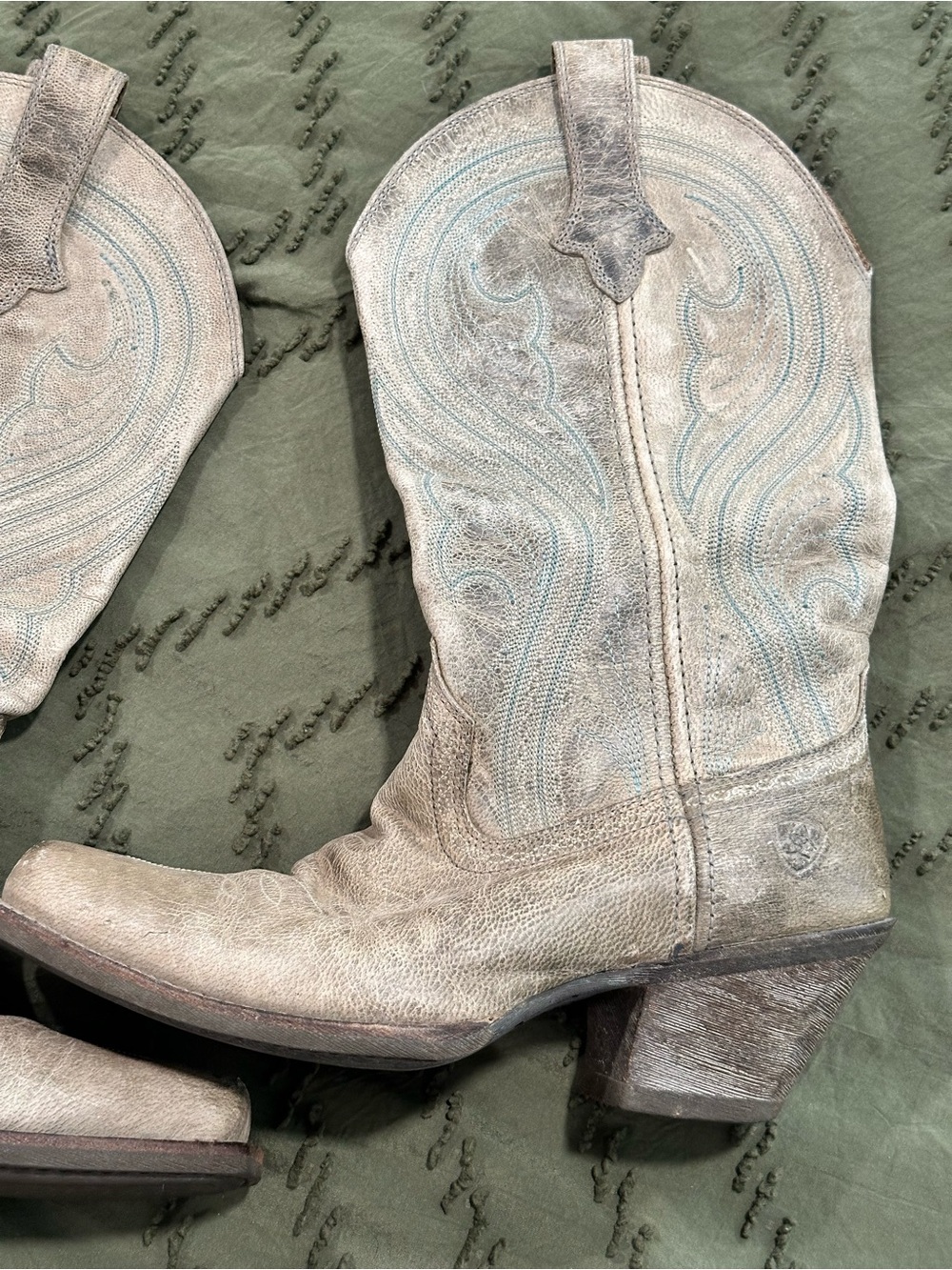 Ariat Tan Leather Ankle Boot with Brown Trim